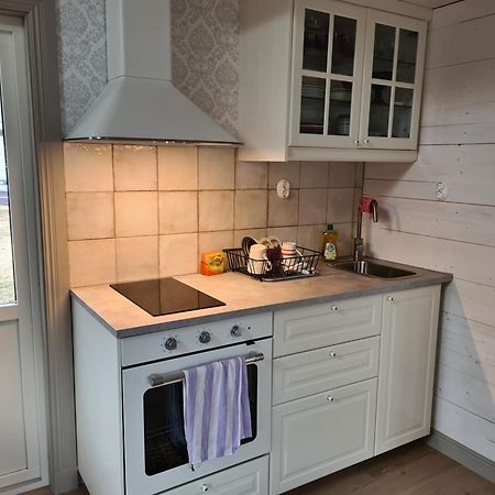 Charmigt Hus Och Mysigt Boende! Hudiksvall Exteriör bild